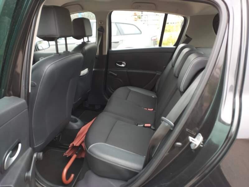 Renault Clio Storia 1.2 16V 5 porte GPL Dynamique