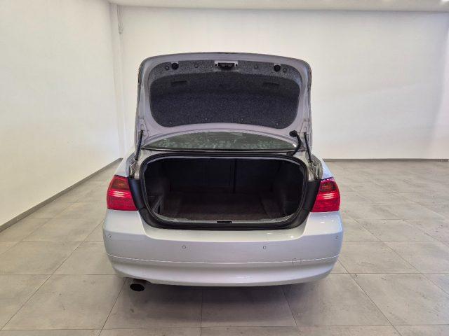 BMW 320 d cat - Sens. Park. - Carplay - Tetto