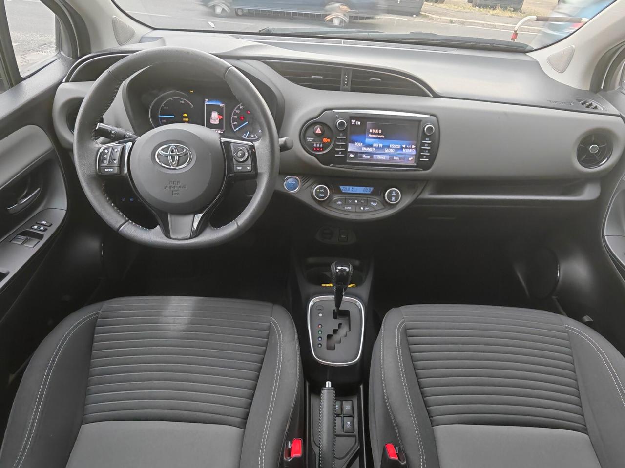 Toyota Yaris 1.5 Hybrid 5 porte Business