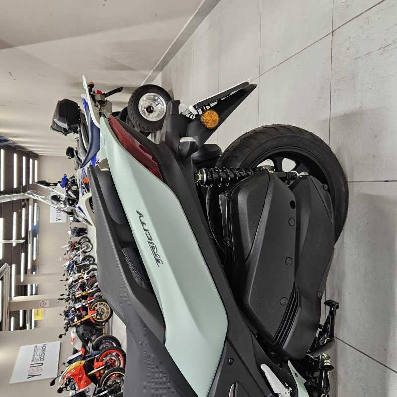 Yamaha Tricity 300 - 2026