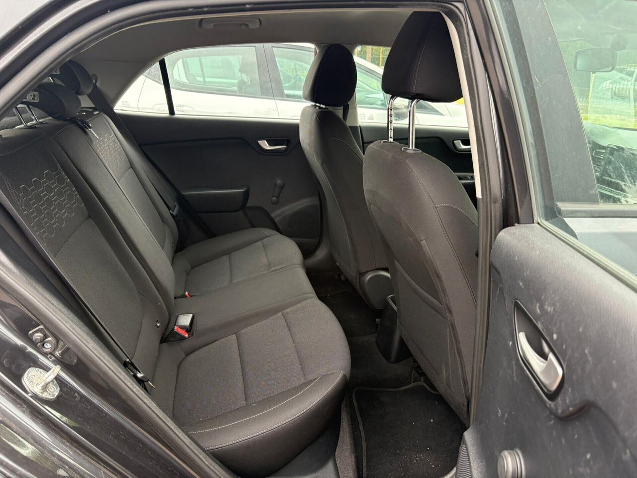 KIA RIO 2.0.1.8