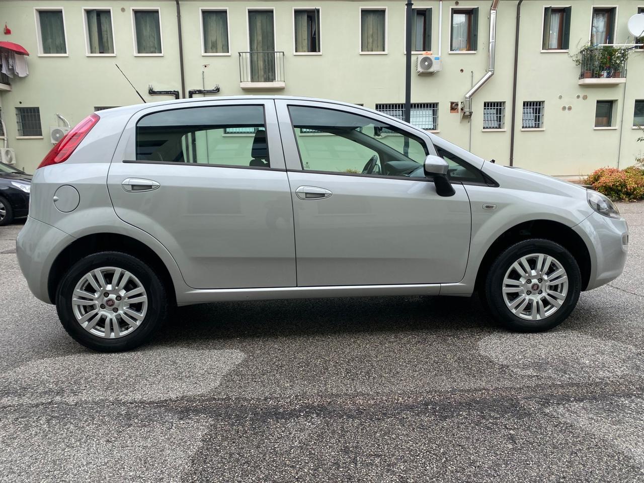Fiat Punto 1.4 8V 5 porte Natural Power Lounge METANO