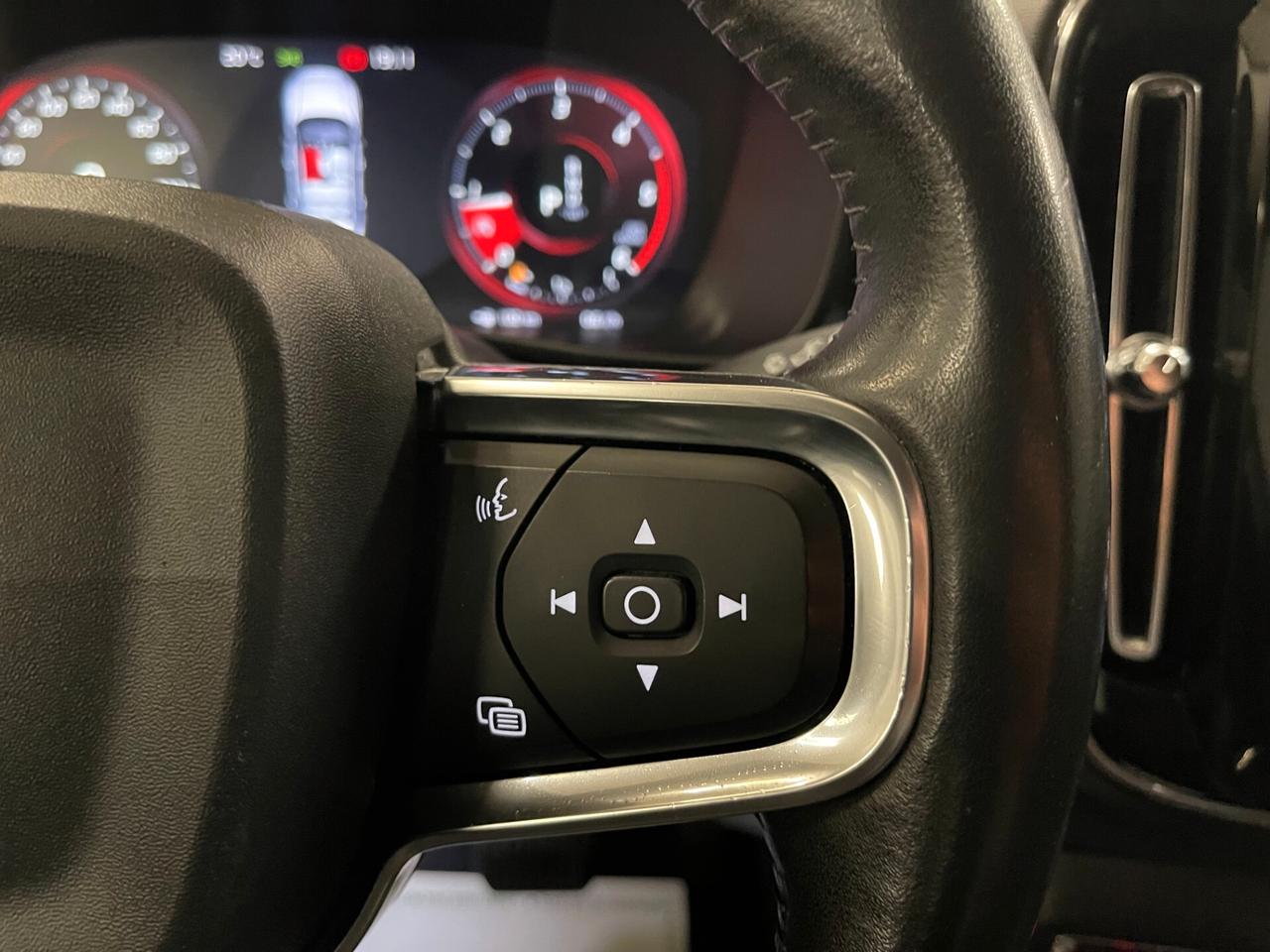 Volvo XC40 D3 Geartronic Business Plus