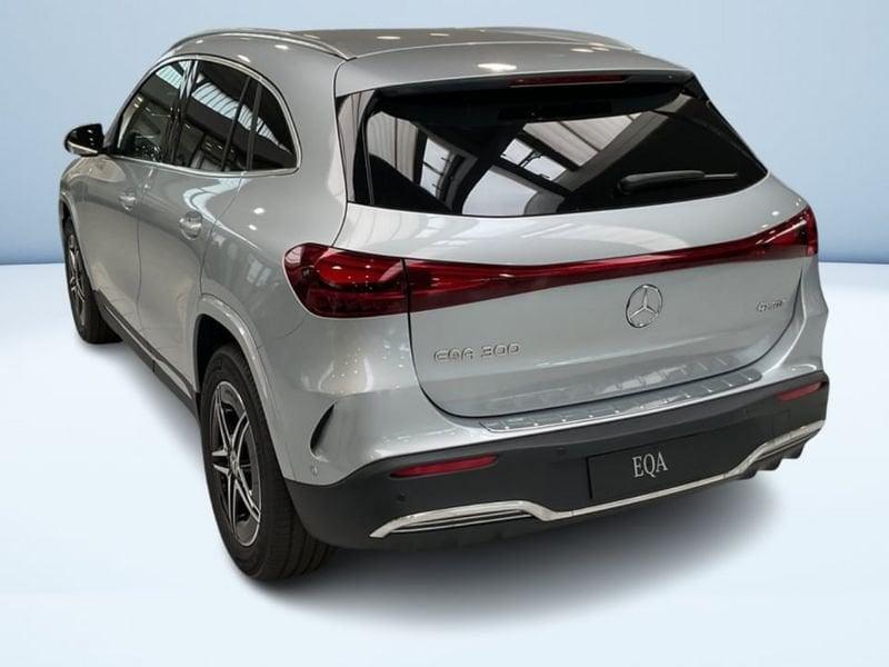 Mercedes-Benz EQA 300 4Matic AMG Line Advanced Digital Edition