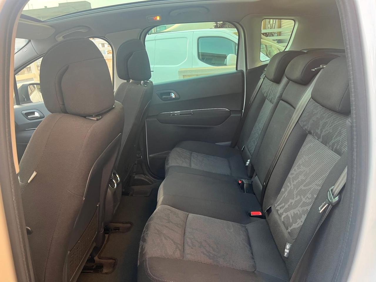 Peugeot 3008 1.6 HDi 112CV Tecno