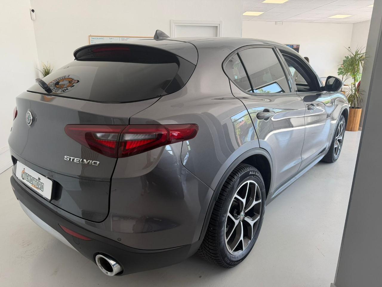ALFA ROMEO Stelvio 2.2 T.diesel 190 CV AT8 Q4 Exec.