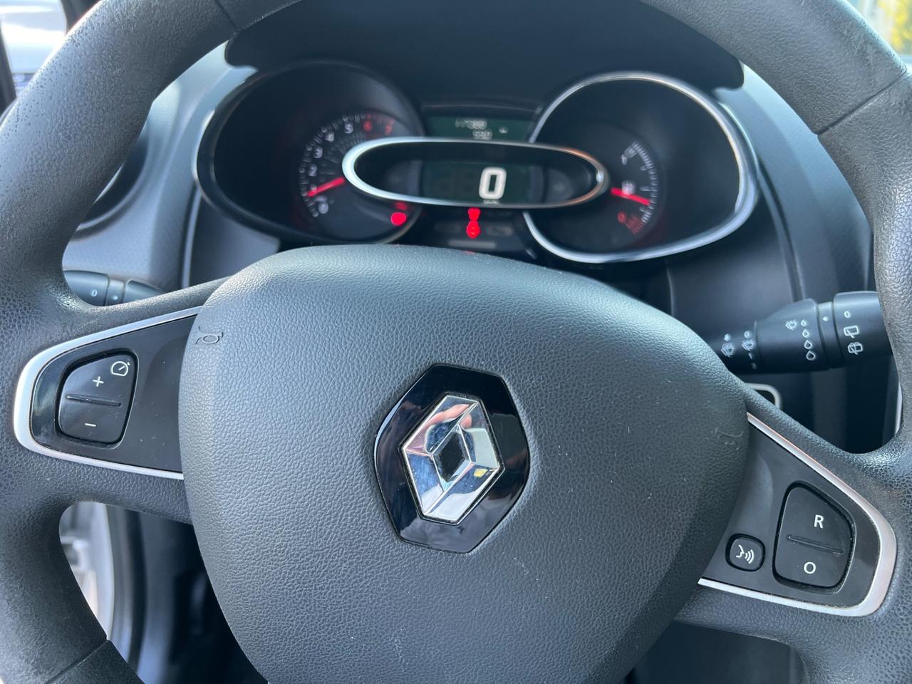 Renault Clio 1.2 BENZINA GPL PERMUTE RATE NEOPATENTATI