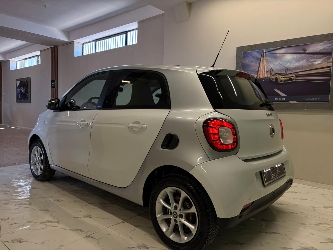 Smart ForFour 1000cc 71cv Allestimento Passion