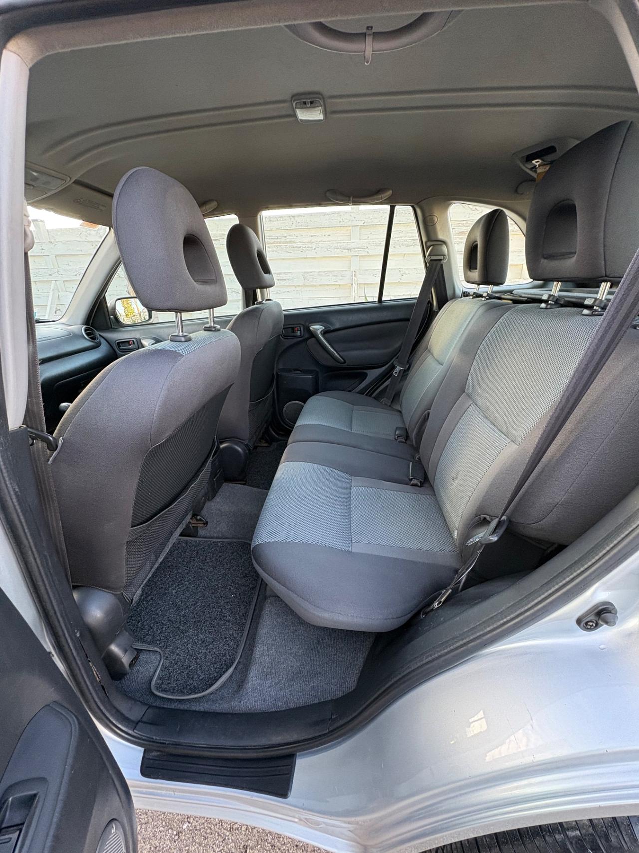 Toyota RAV 4 RAV4 2.0 Tdi D-4D cat 5 porte