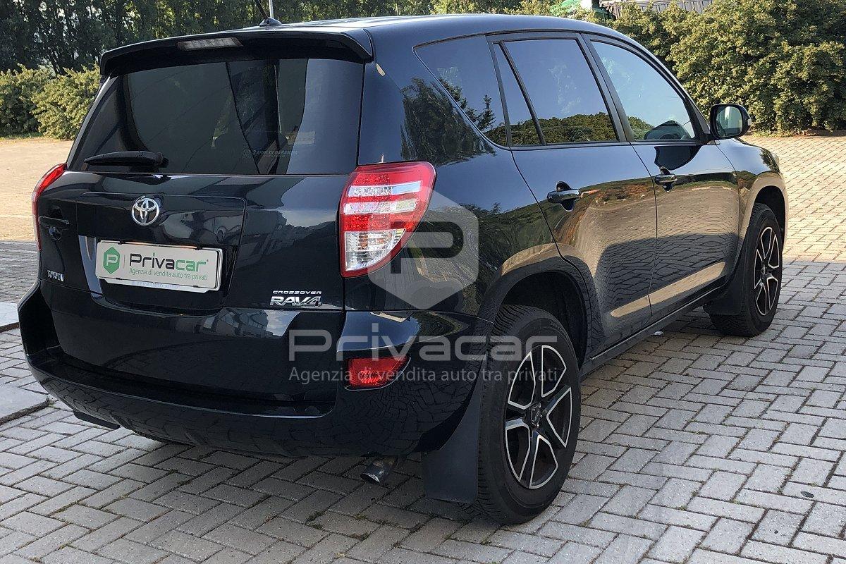 TOYOTA RAV4 Crossover 2.2 D-4D 150 CV DPF Exclusive