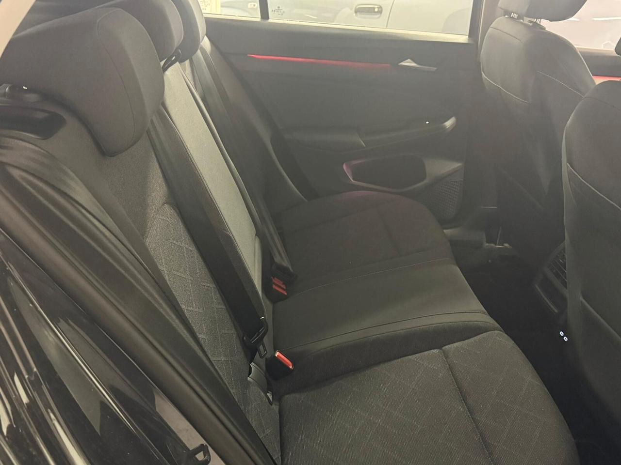 Volkswagen Golf 1.0 eTSI EVO DSG Life