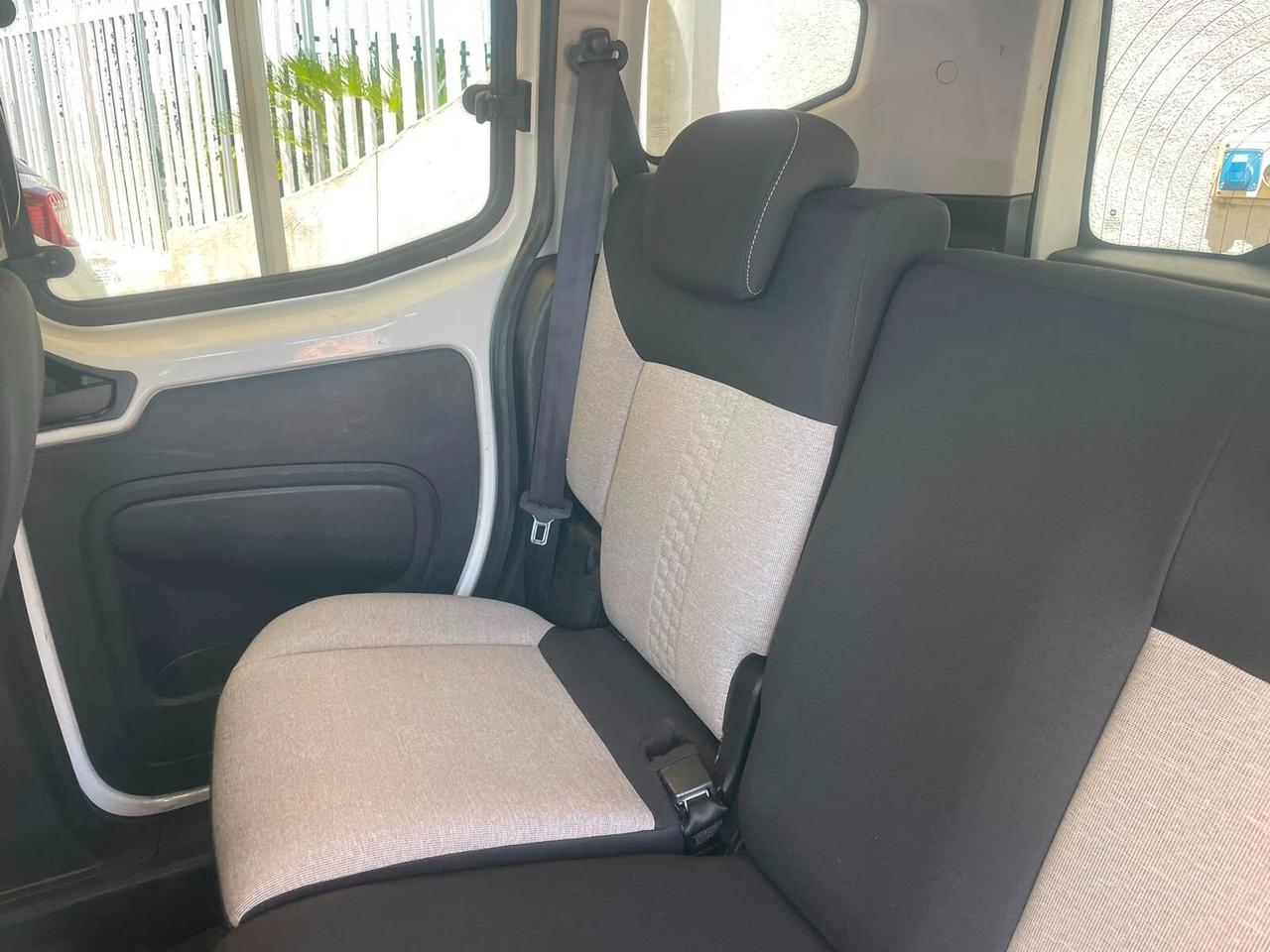Fiat Qubo 1.3 MJT 95 CV N1 Autocarro 4 posti