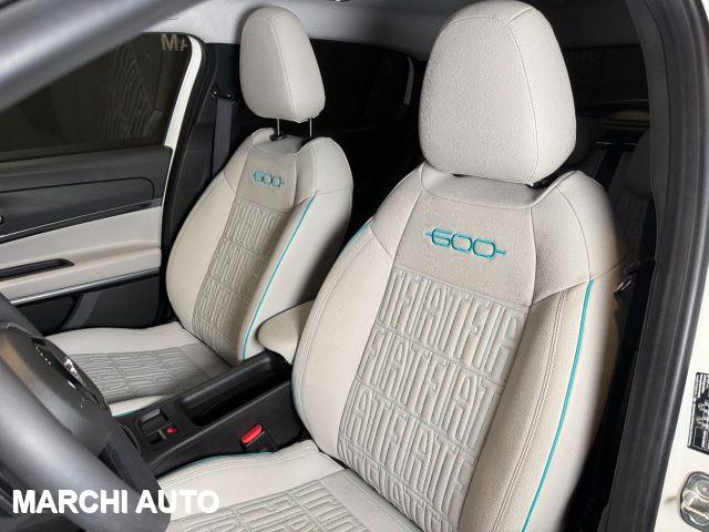 FIAT 600 Hybrid 110 CV DCT MHEV La Prima