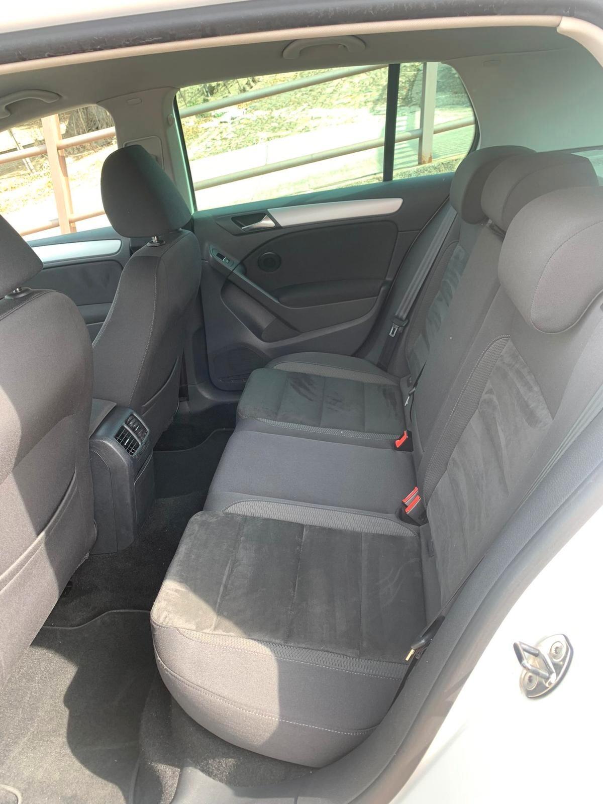 Volkswagen Golf 1.6 TDI DPF 5p. Highline