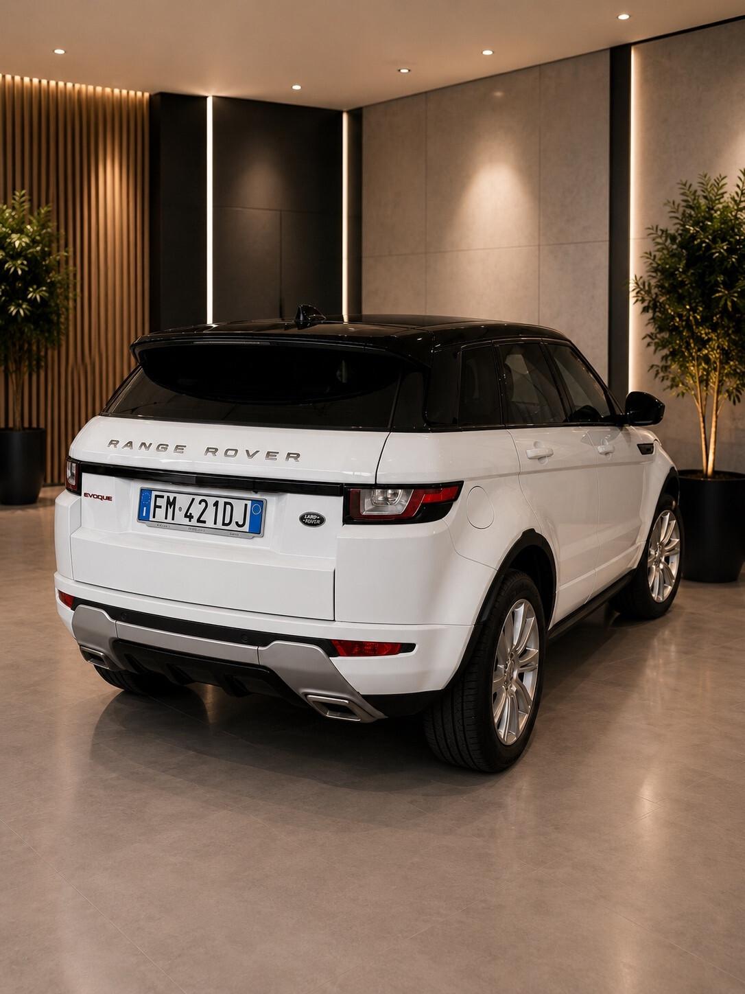 Land Rover Range Evoque 2.0 TD4 150 CV 5p. SE Dynamic