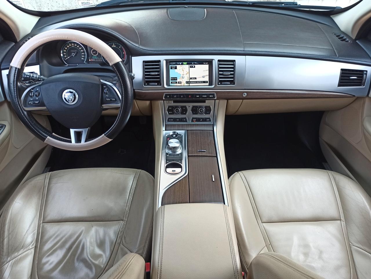 Jaguar XF 3.0 DS V6 Luxury