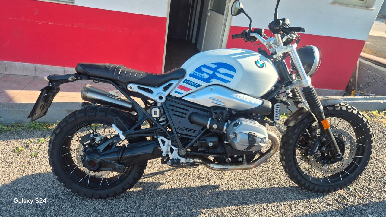 Bmw R 1200 GS nine t scrambler