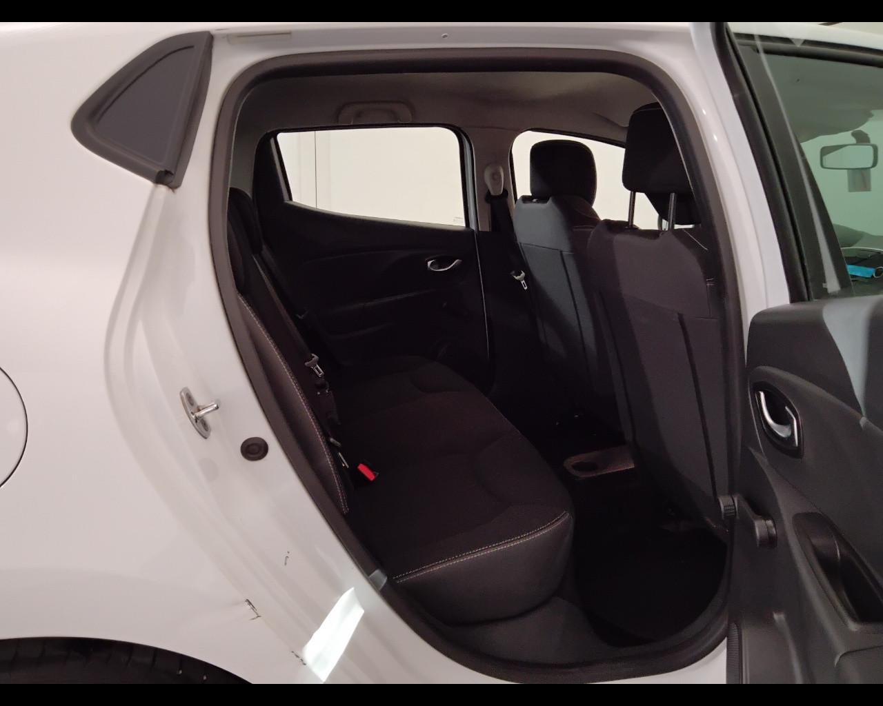 RENAULT Clio IV 2017 - Clio 1.5 dci energy Zen 75cv