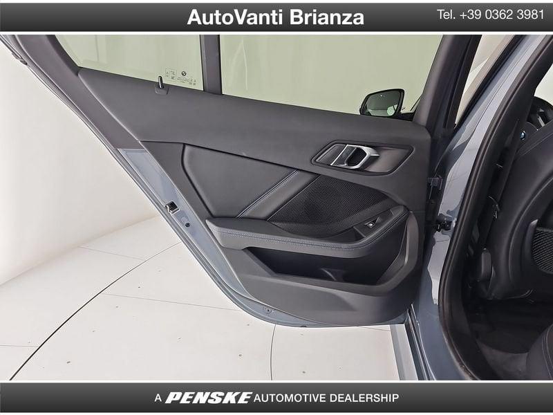 BMW Serie 1 118i 5p. Msport DOPPIO KIT CERCHI E GOMME