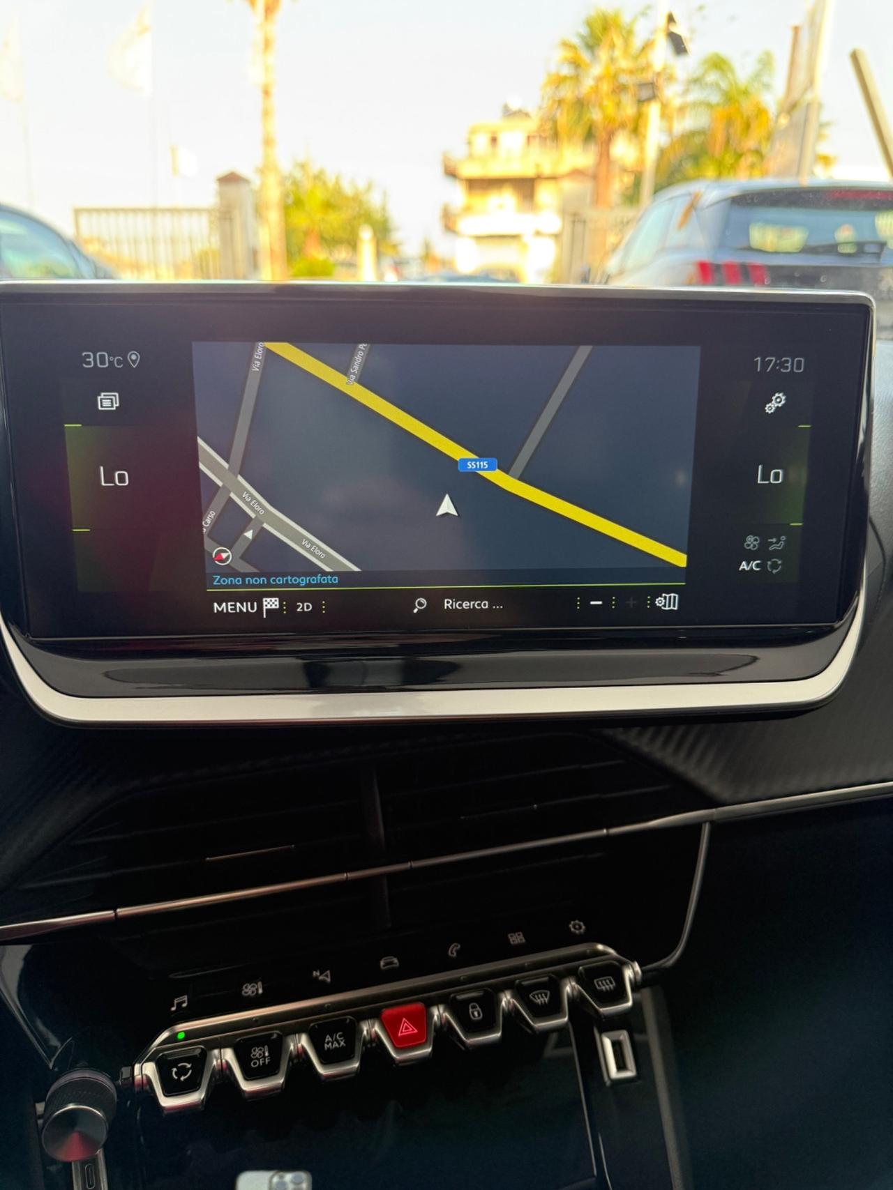 Peugeot 2008 BlueHDi 130 S&S EAT8 Allure