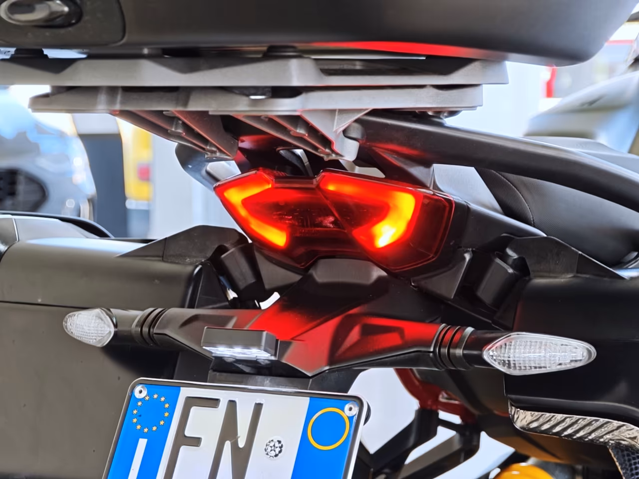 Ducati Multistrada V2 S Travel 2025