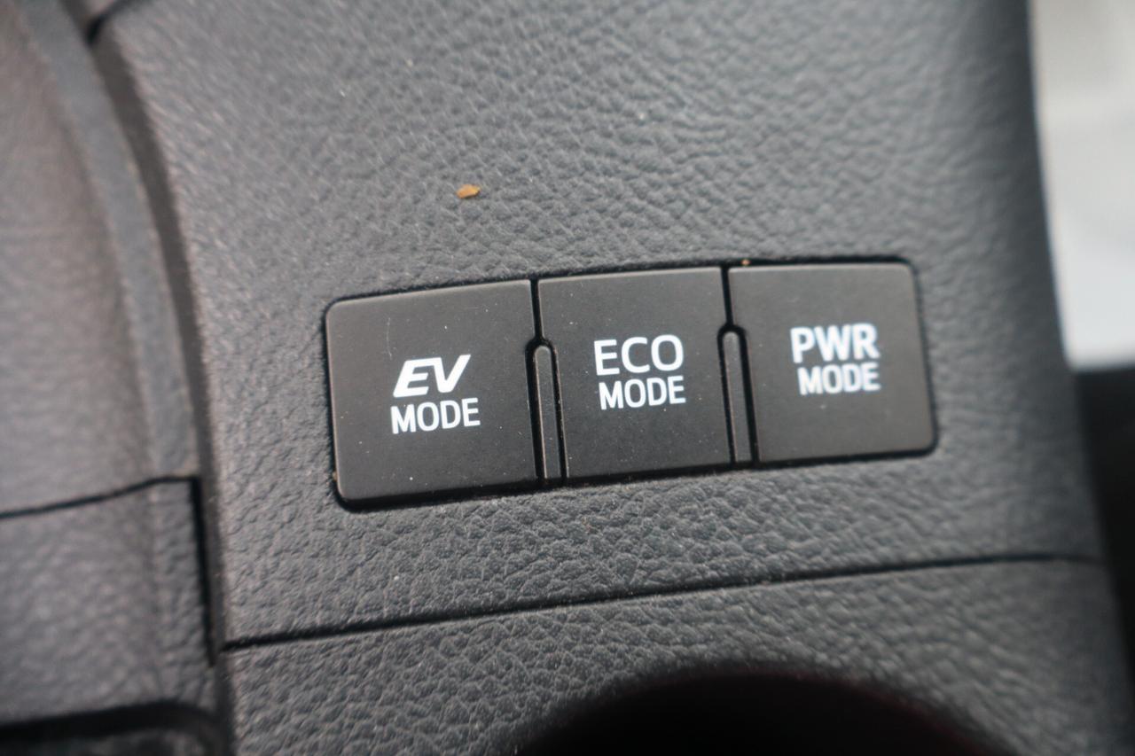 Toyota Auris 1.8 Hybrid Style