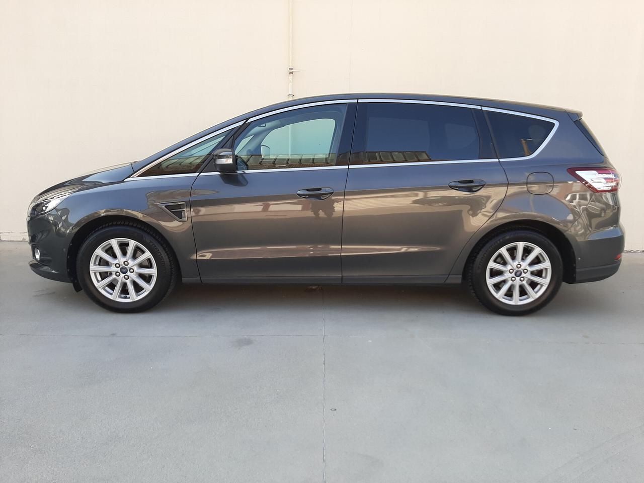 Ford S-Max 2.0 TDCi 150CV Powershift Titanium