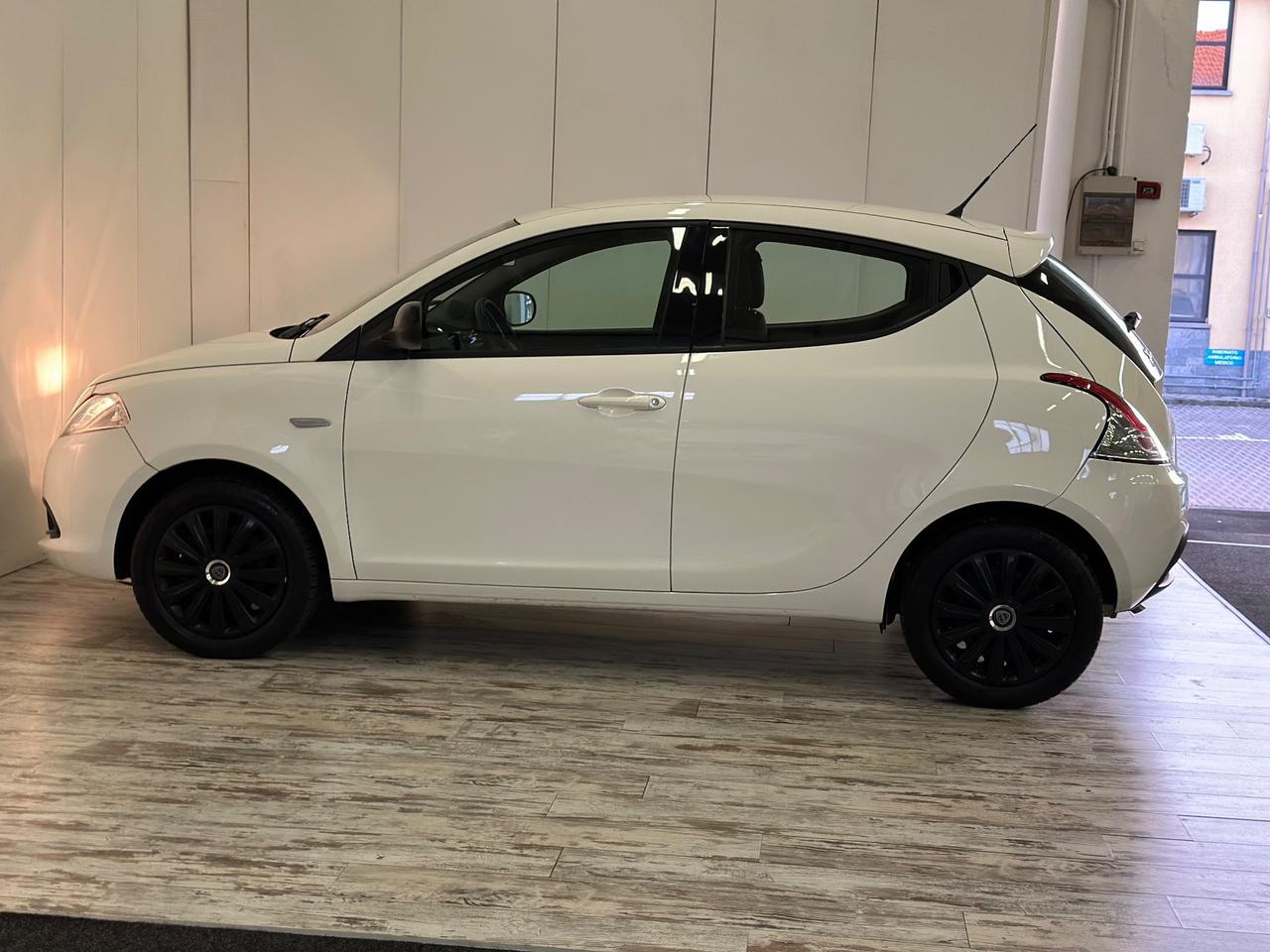 Lancia Ypsilon 1.2 Benzina 69 CV 5 porte S&S Platinum