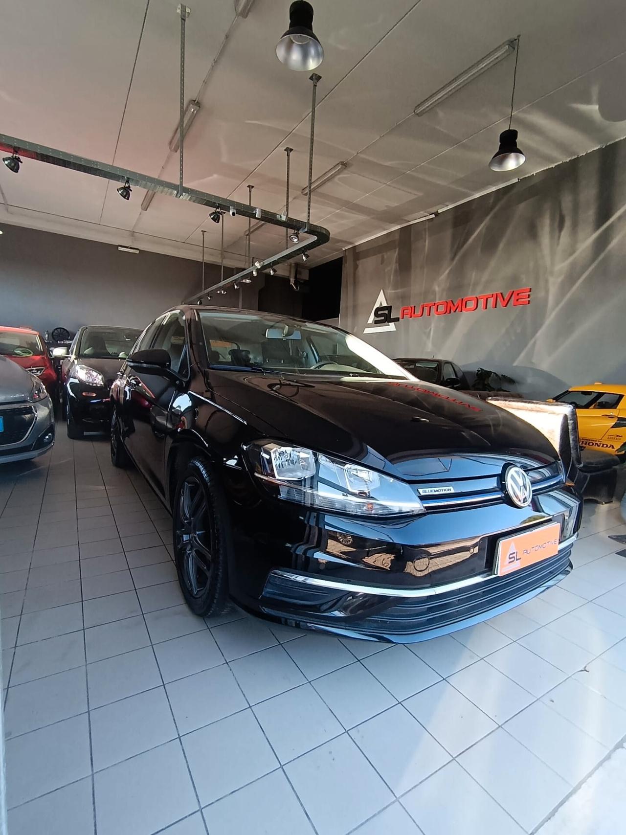 Volkswagen Golf 1.5 TGI DSG 5p. Trendline BlueMotion Technology