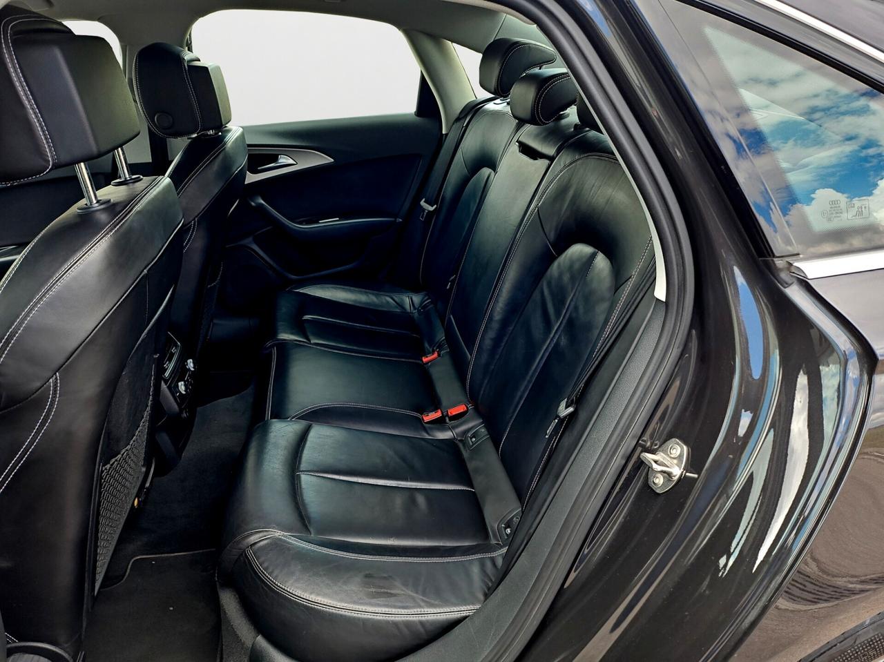 Audi A6 2.0 TDI ultra S tronic Business Plus S- LINE Semi Digital