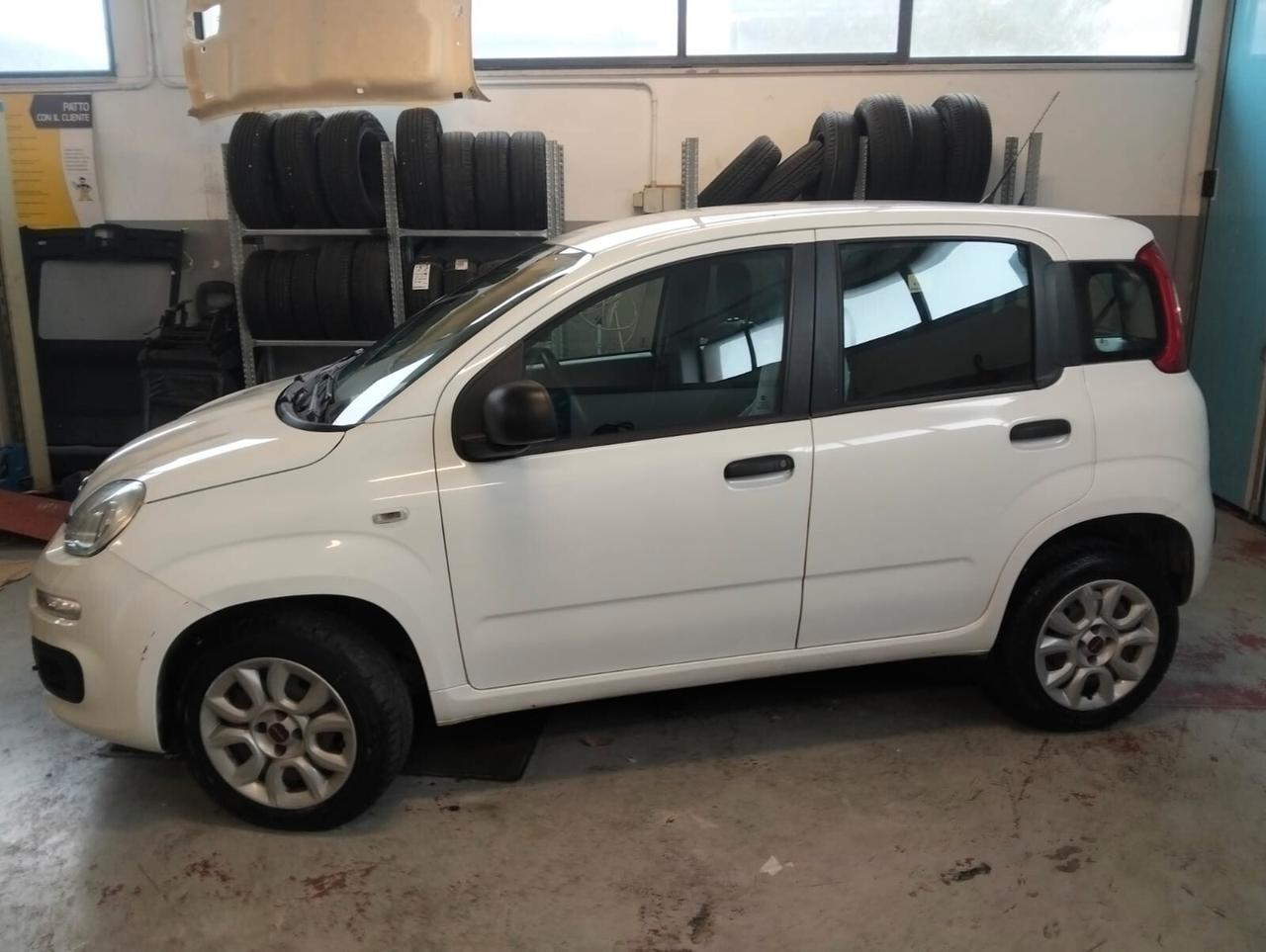 Fiat Panda 0.9 TwinAir Turbo Natural Power Lounge