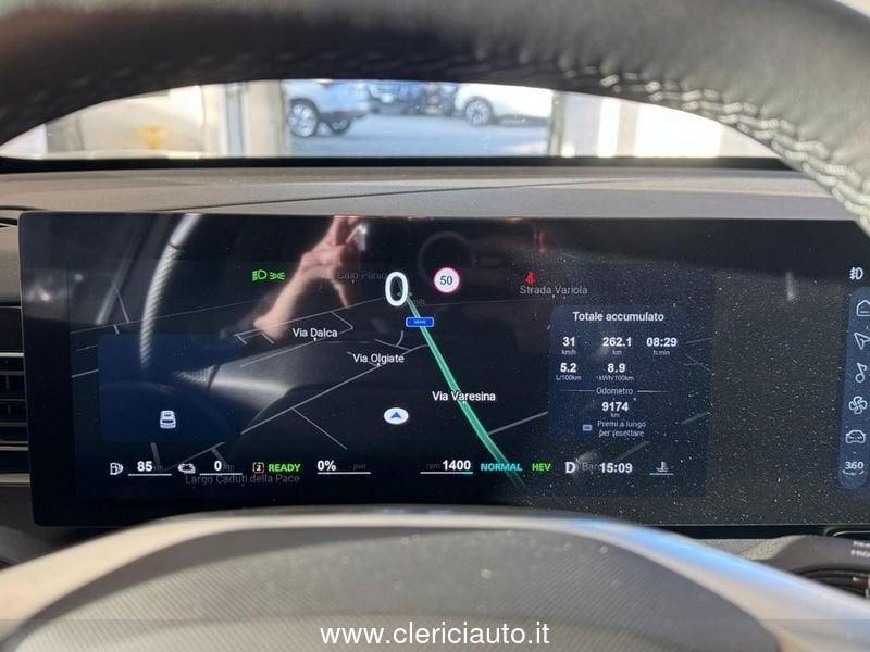 MG EHS Plug-in Hybrid Luxury