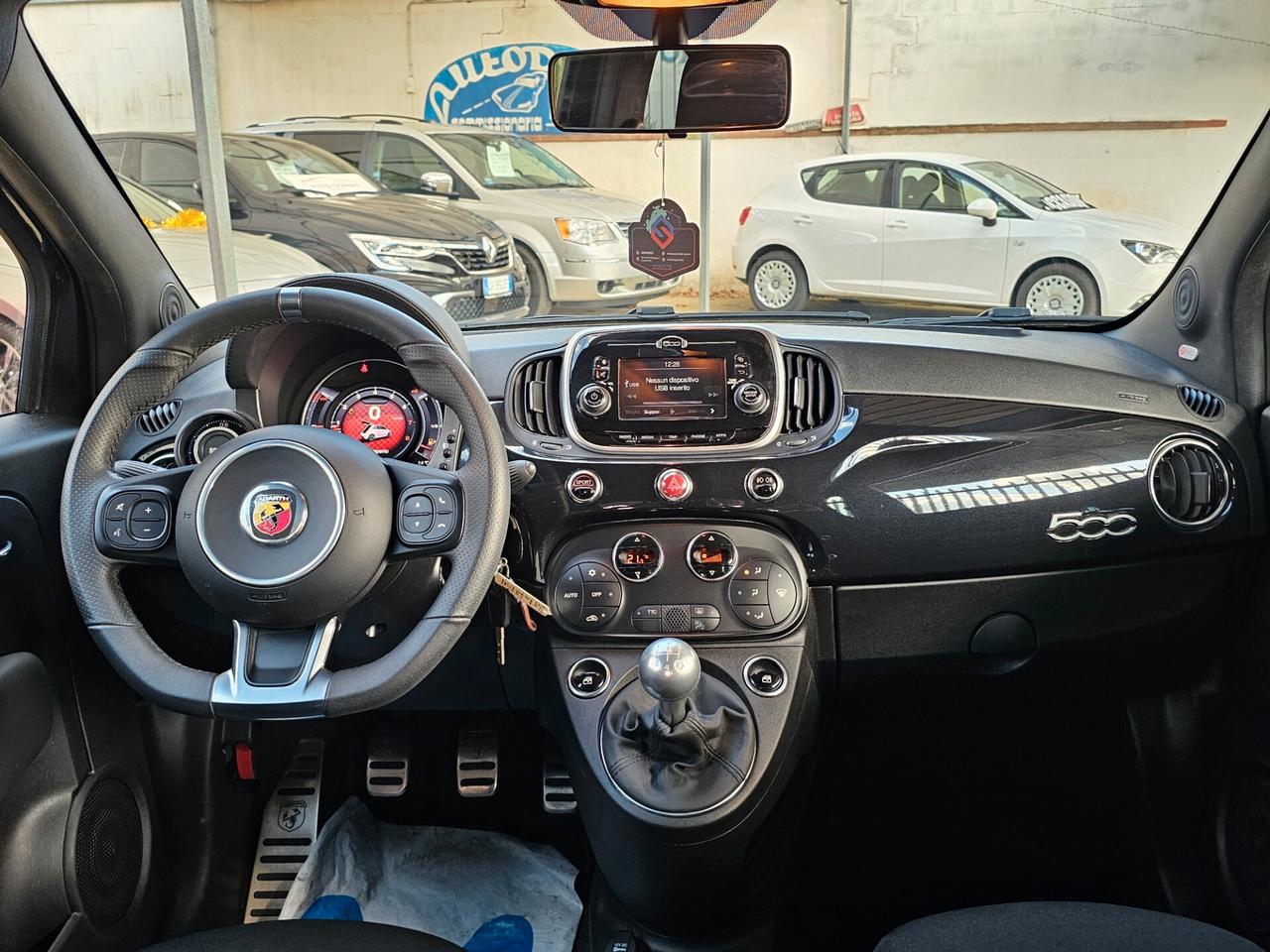 Abarth 595 1.4 Turbo T-Jet 145 CV