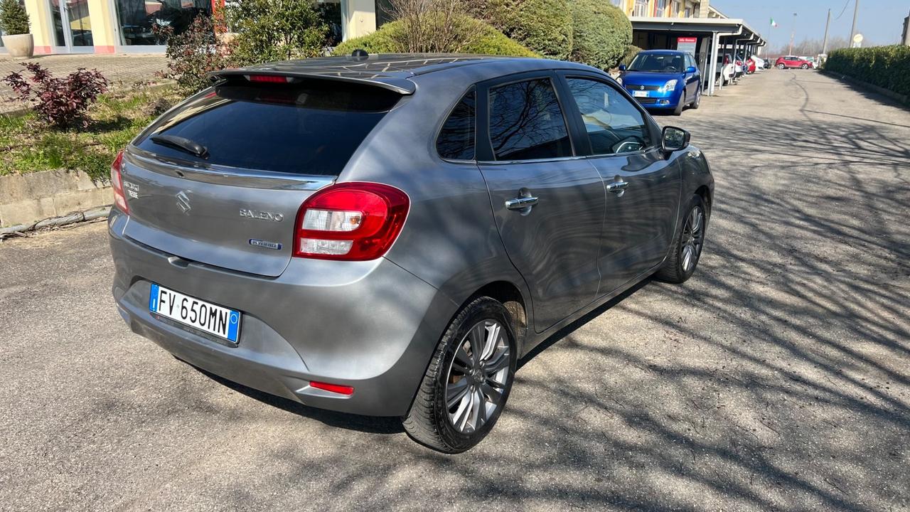 Suzuki Baleno 1.2 Hybrid Top