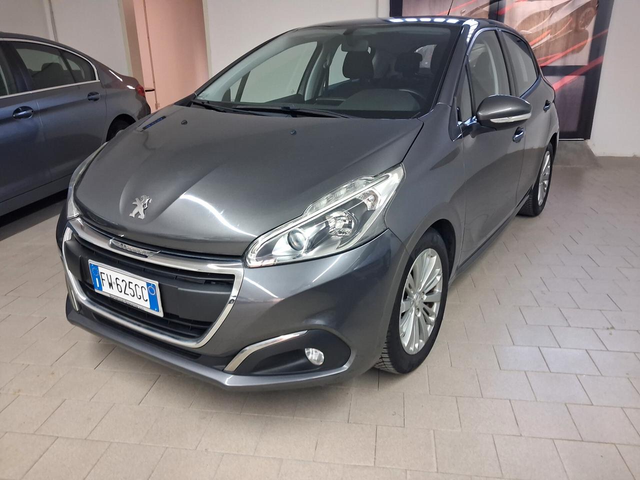 Peugeot 208 PureTech 82 Stop&Start 5 porte Allure