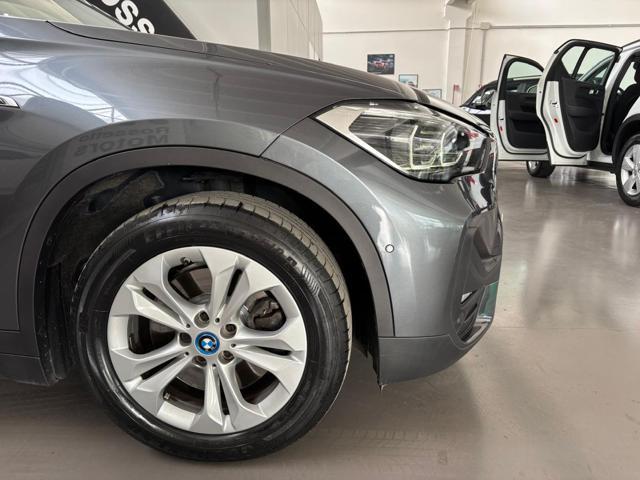 BMW X1 xDrive25e Adv. Plug-In 4x4