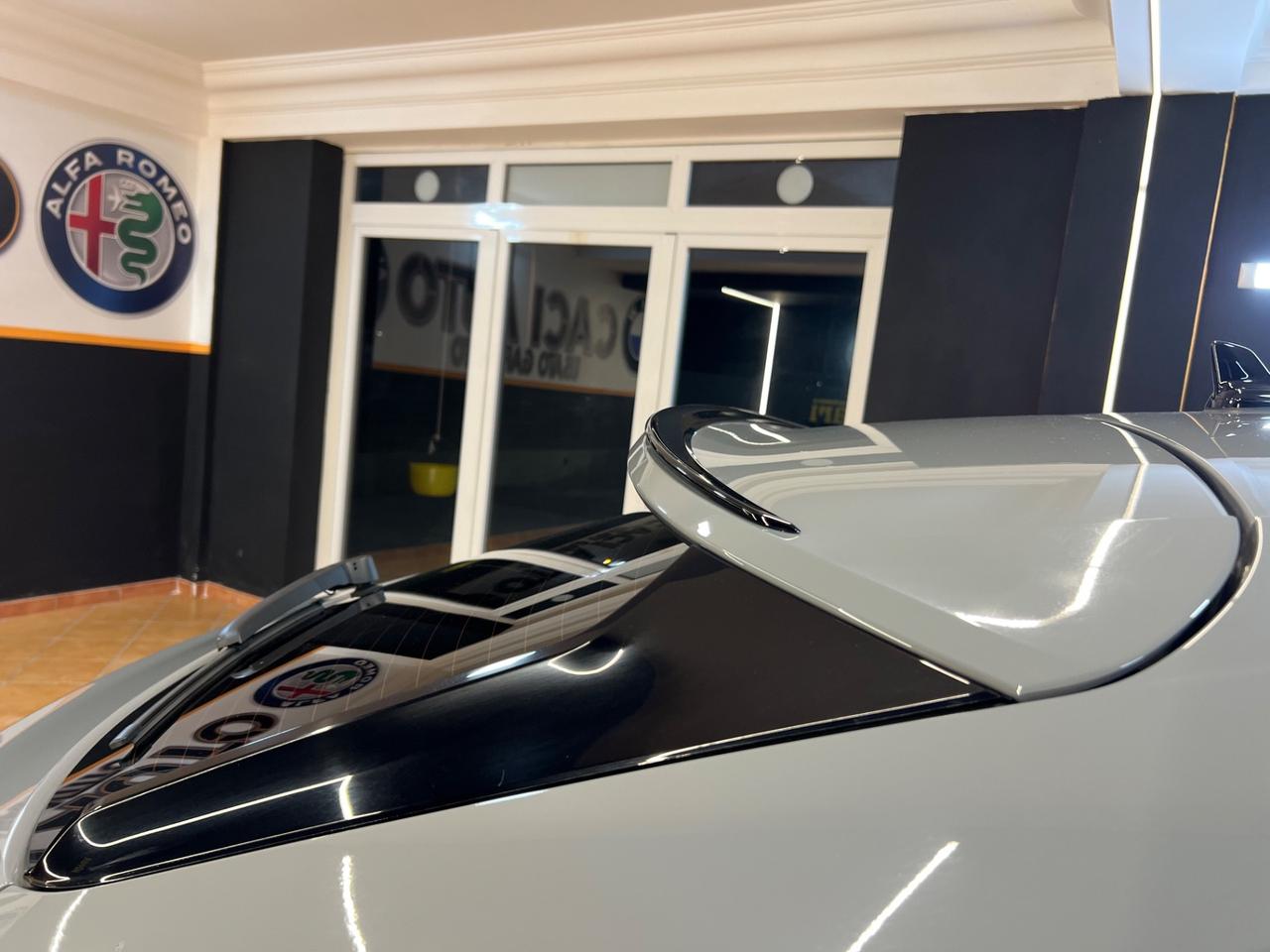 Audi Q3 RS quattro S tronic