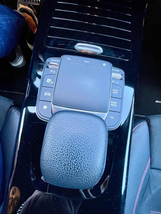 MERCEDES-BENZ CLA 200 d Automatic Premium proMMo!