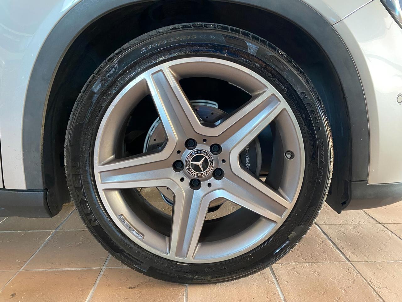 Mercedes-benz GLA200 d Automatic 4Matic Premium Amg