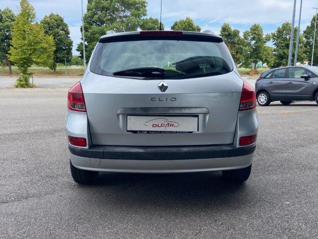 RENAULT Clio 1.2 16V TCE 100CV SporTour