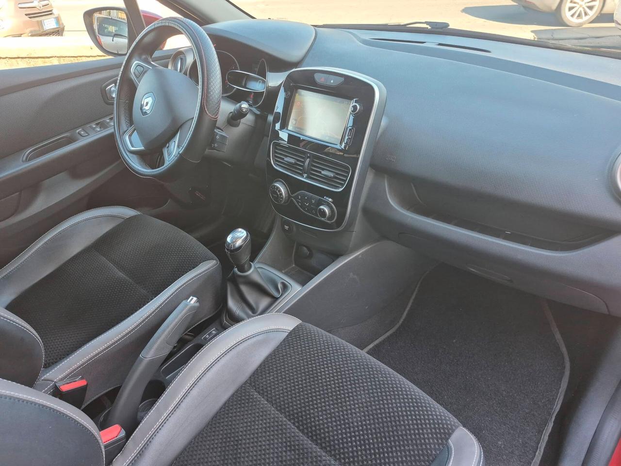 Renault Clio TCe 12V 90CV Start&Stop 5 porte Energy Excite