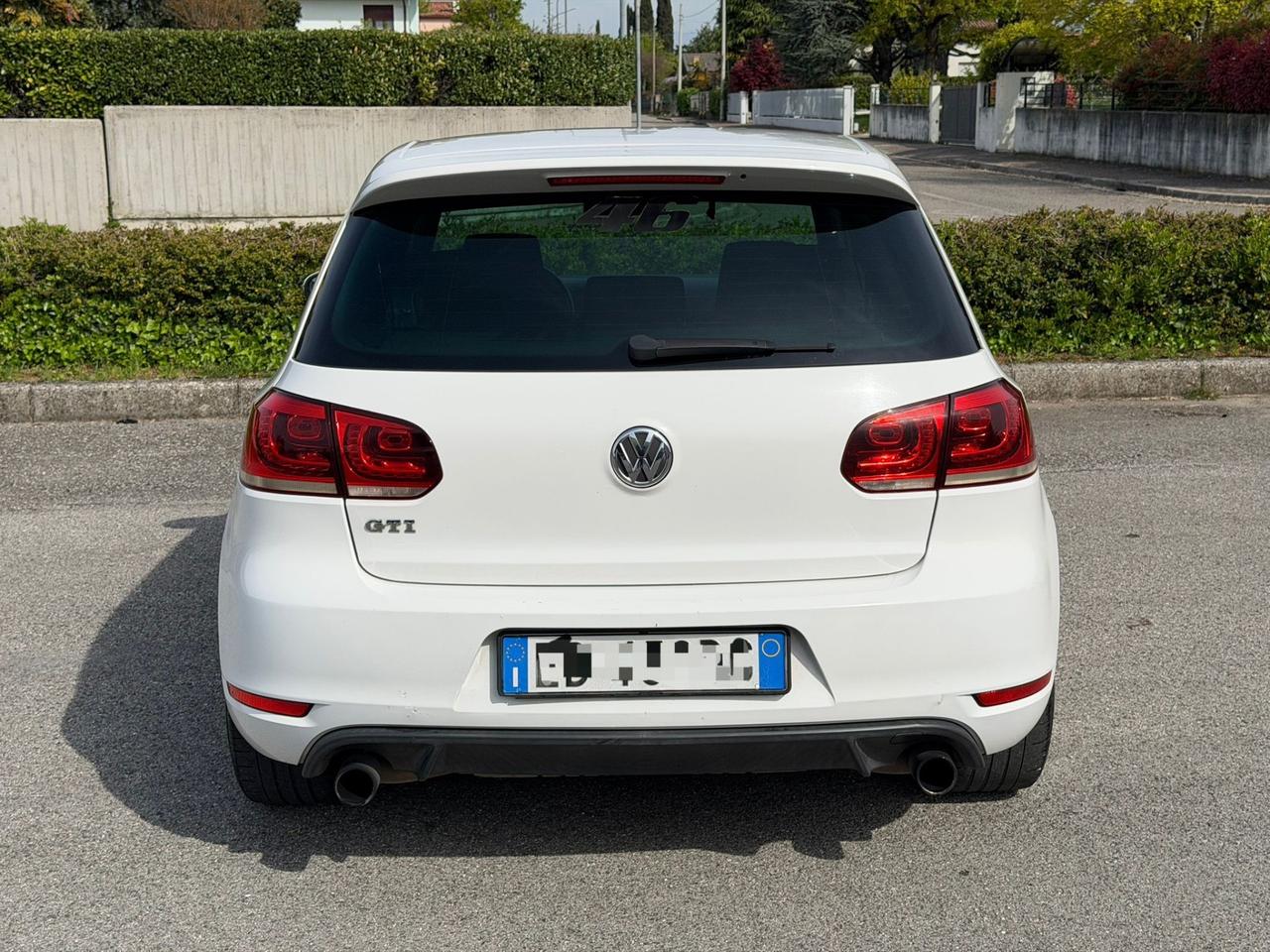 Volkswagen Golf GTI 2.0 TSI 3p.