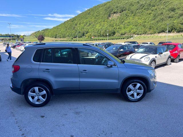 VOLKSWAGEN Tiguan 2.0 16V TDI DPF tiptronic Sport & Style 4x4