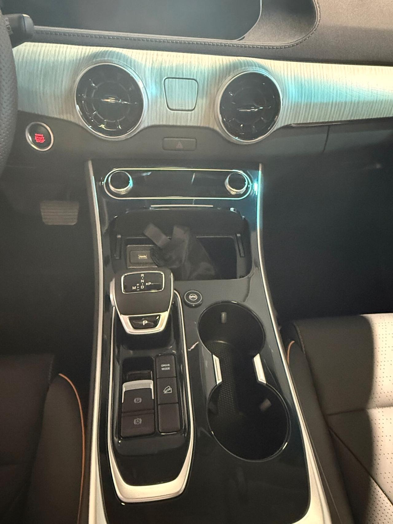 Forthing U-Tour 1.5 TGDI GPL 5 posti