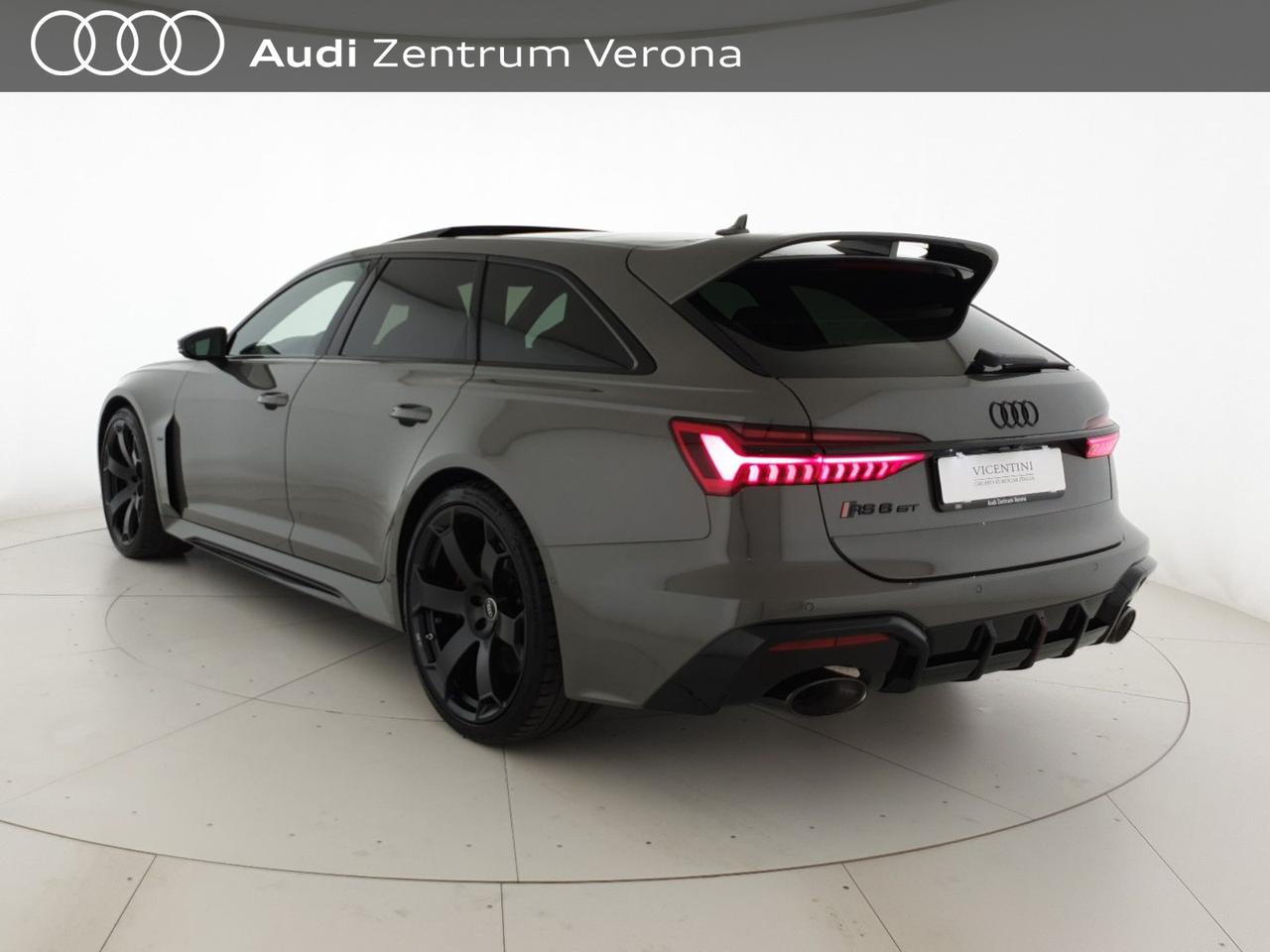 Avant GT 4.0TFSI 630CV quattro tiptronic