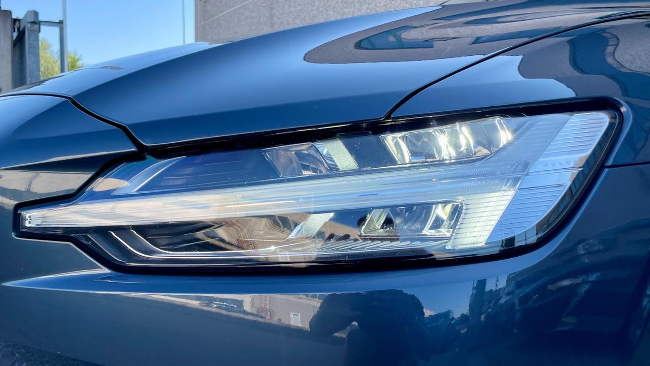 VOLVO V60 B4 2.0 PLUS BRIGHT 197CV - VIRTUAL COCKPIT, FULL LED