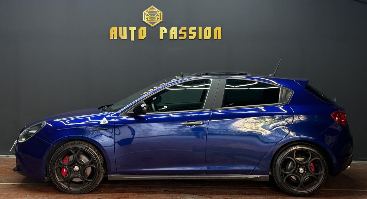 Alfa Romeo Giulietta 1750 Turbo TCT Veloce TETTO PANORAMICO/CARBONIO