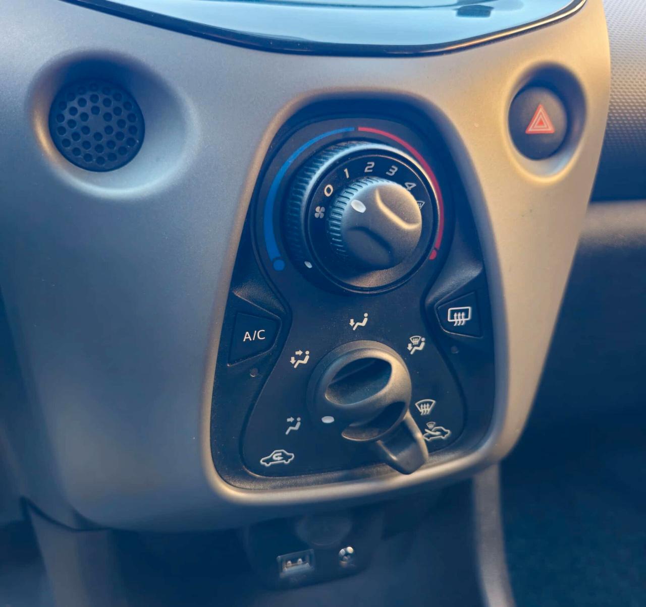 Peugeot 108 VTi 72 S&S 5 porte Collection