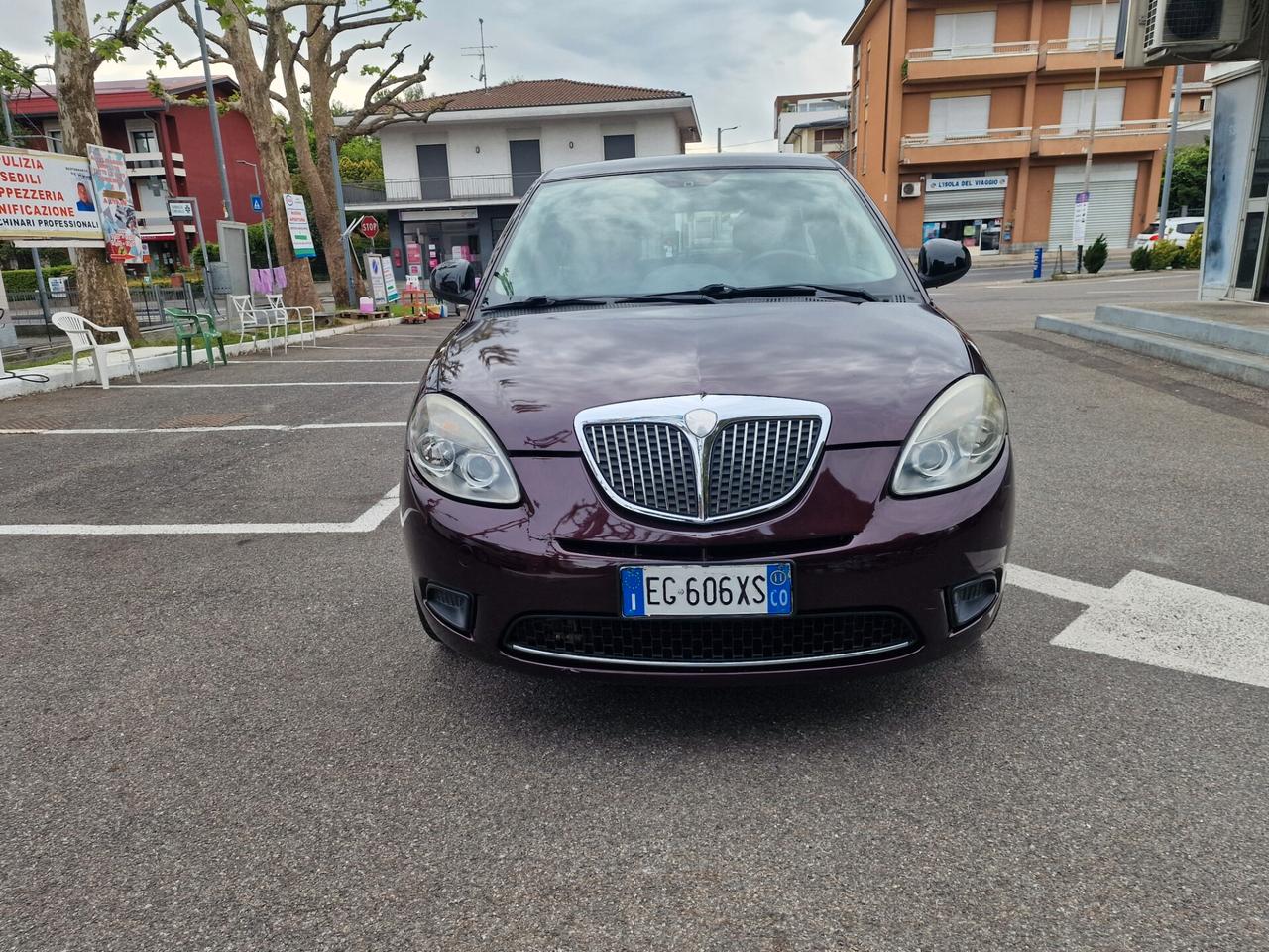 Lancia Ypsilon 1.2 69 CV Diva