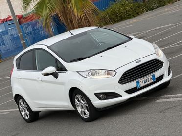 Ford Fiesta 1.5 TDCi 75CV - TITANIUM-FULL